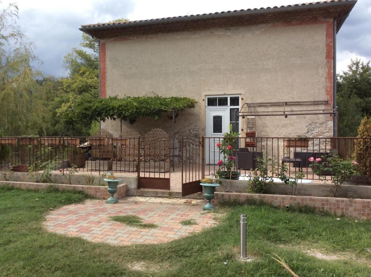 Little Pleasures Villa Avèze Екстериор снимка
